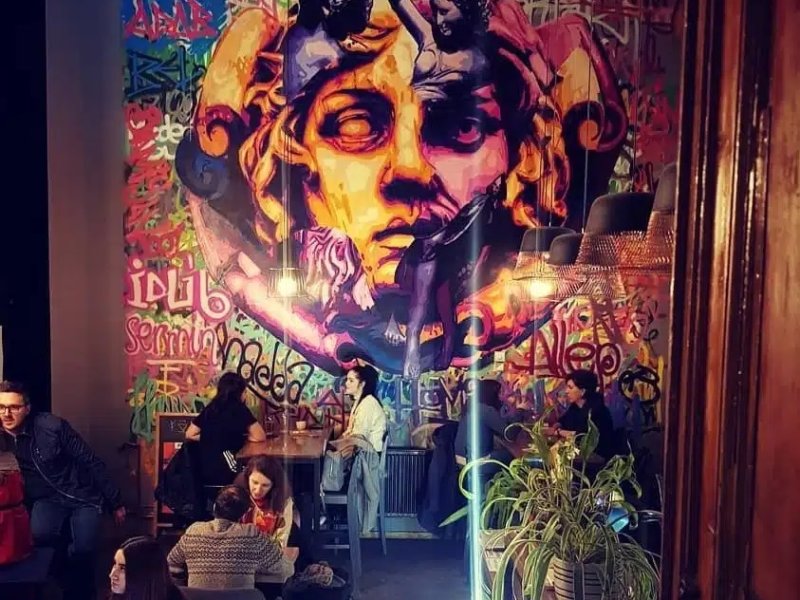 FORMA Coffee Shop & Art Galler - Discover this place in Bucharest